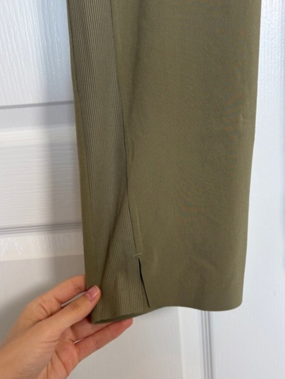 Athelta Brooklyn Midrise Jogger Size 10T (10 Tall) - Picture 4 of 6